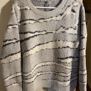Barefoot Dreams Gray and Cream Patterned Sweater